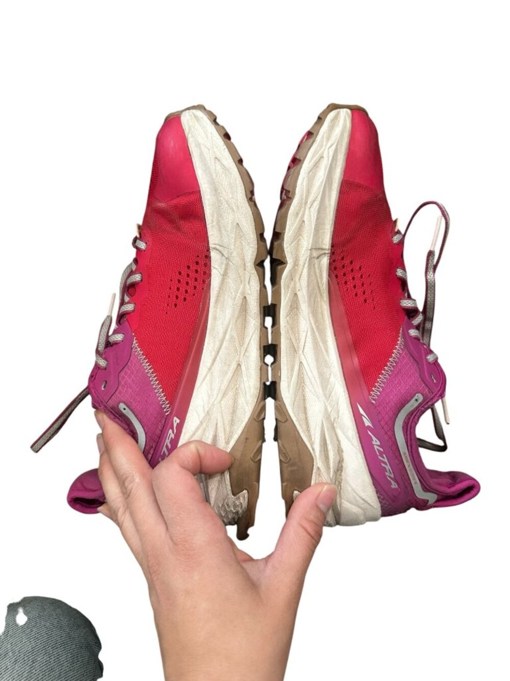 Altra Vibram Olympus 5 Running Sneaker Shoes Women 7.5 Red Trail Workout Gorpcor - Picture 11 of 16